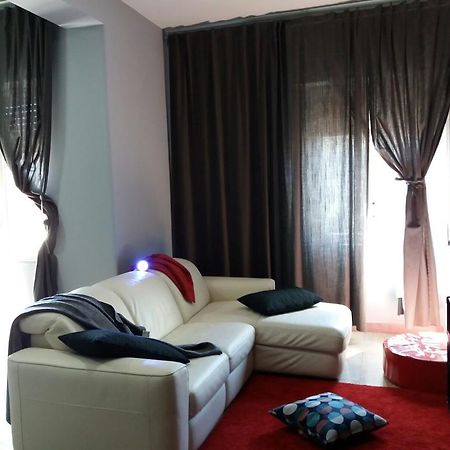 B&B Italia Napoli Екстериор снимка